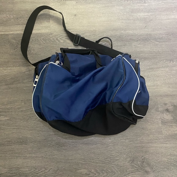 Mens Nike Sports Duffel Bag for sale ‼️ - Picture 7 of 7